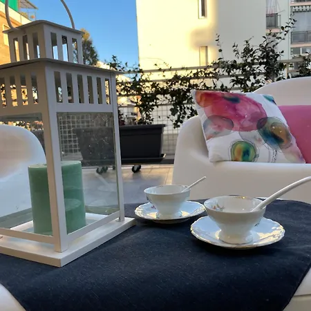 아파트 La Casa Dilu Moderno Trilocale E Ampio Terrazzo 그루글리아스코