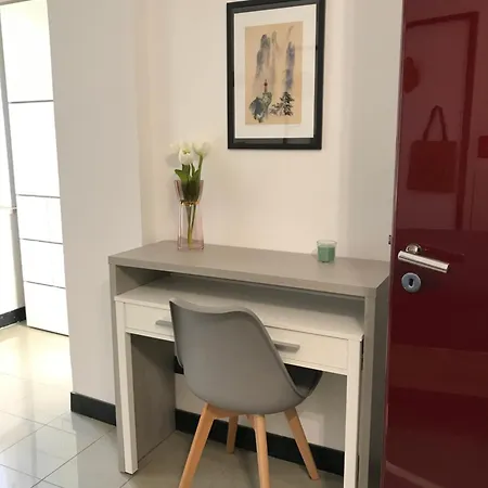 아파트 La Casa Dilu Moderno Trilocale E Ampio Terrazzo *