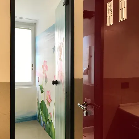 아파트 La Casa Dilu Moderno Trilocale E Ampio Terrazzo